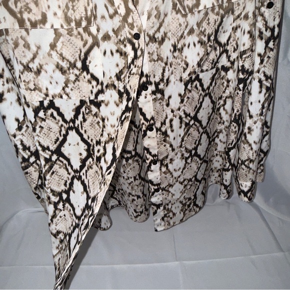 Calvin Klein Women's Snake Print Top - Brown and Cream #174 - Picture 2 of 4
